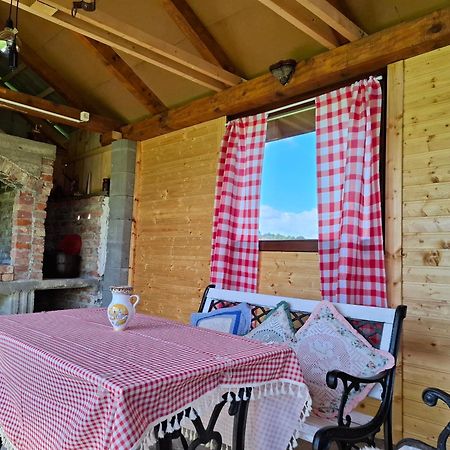 Appartement Kuca Za Odmor Roby à Saborsko Extérieur photo